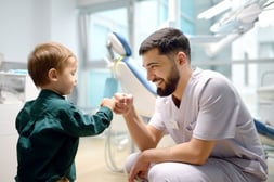06042025_Dentist and Cute Kid